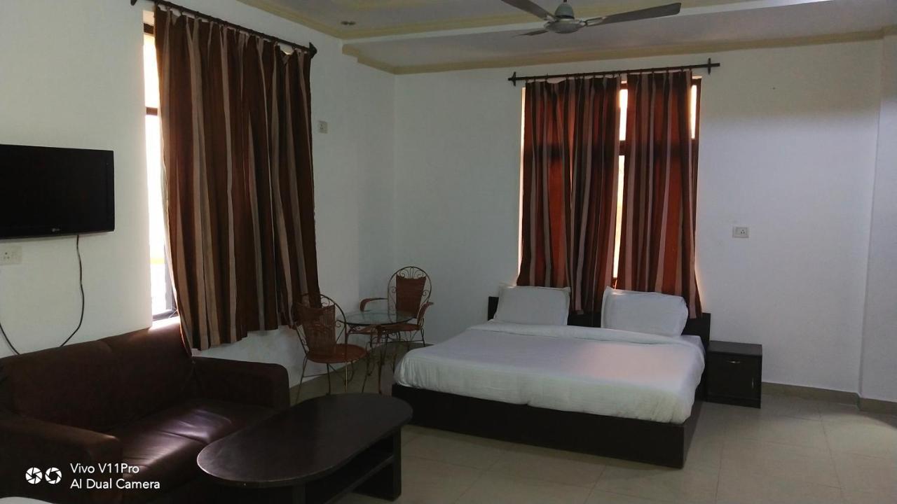 Fabhotel Prashant Palace Mysore Exterior photo
